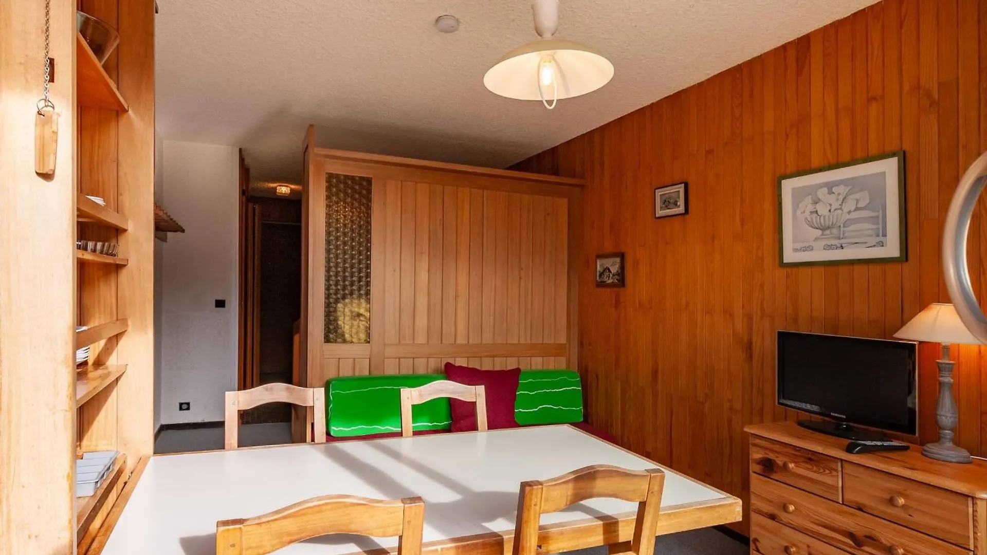 Studio Confortable A Meribel Mottaret, Proche Pistes, Avec Casier A Skis - Fr-1-355-138 Apartment